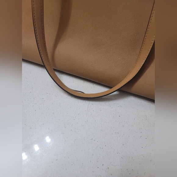 Tory Burch Robinson Bag - Picture 3 of 12